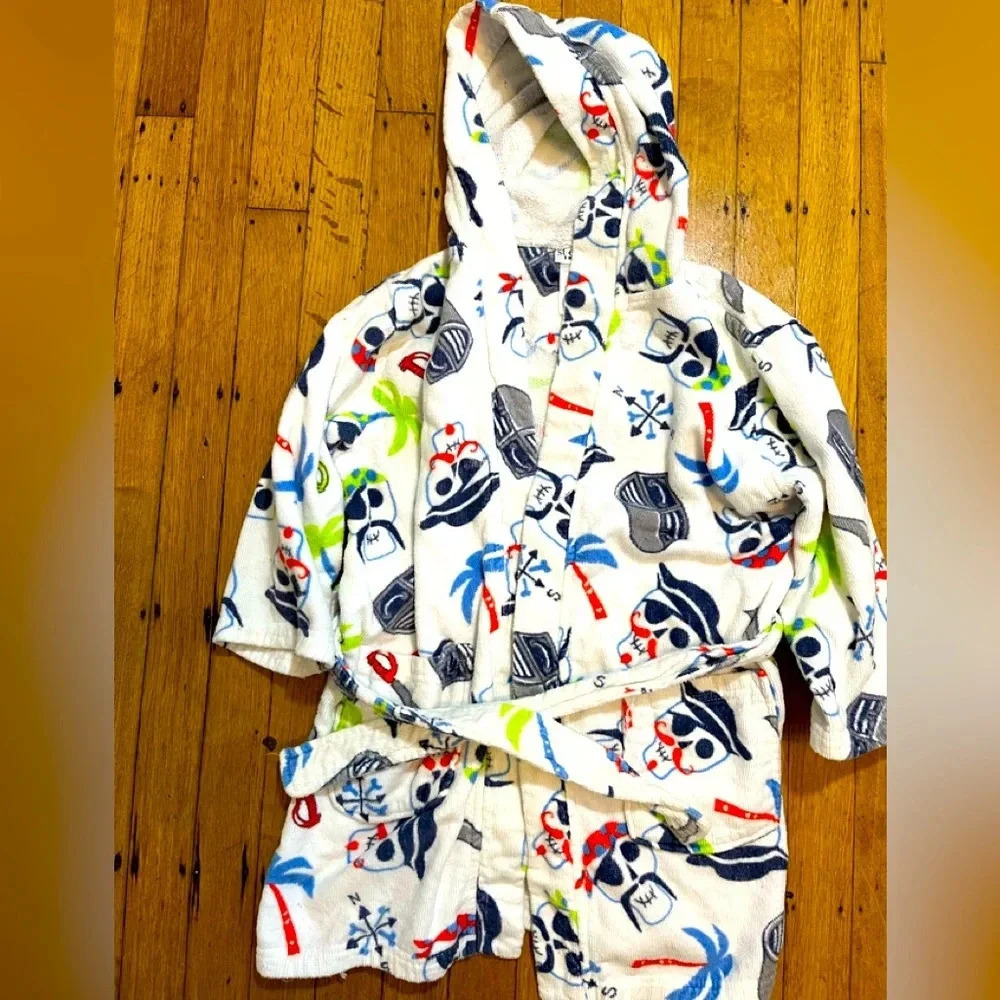 Pirate robe